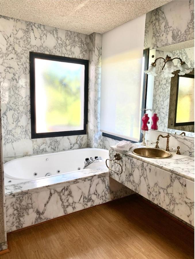 Chalet Con Vistas A Sevilla Хельвес Экстерьер фото